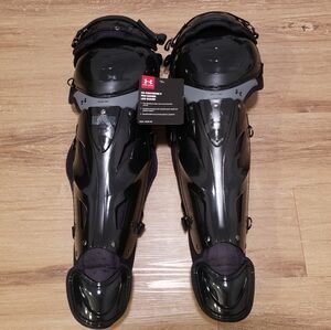 Under Armour Converge II Pro Baseball Catcher's Leg Guards Set Black